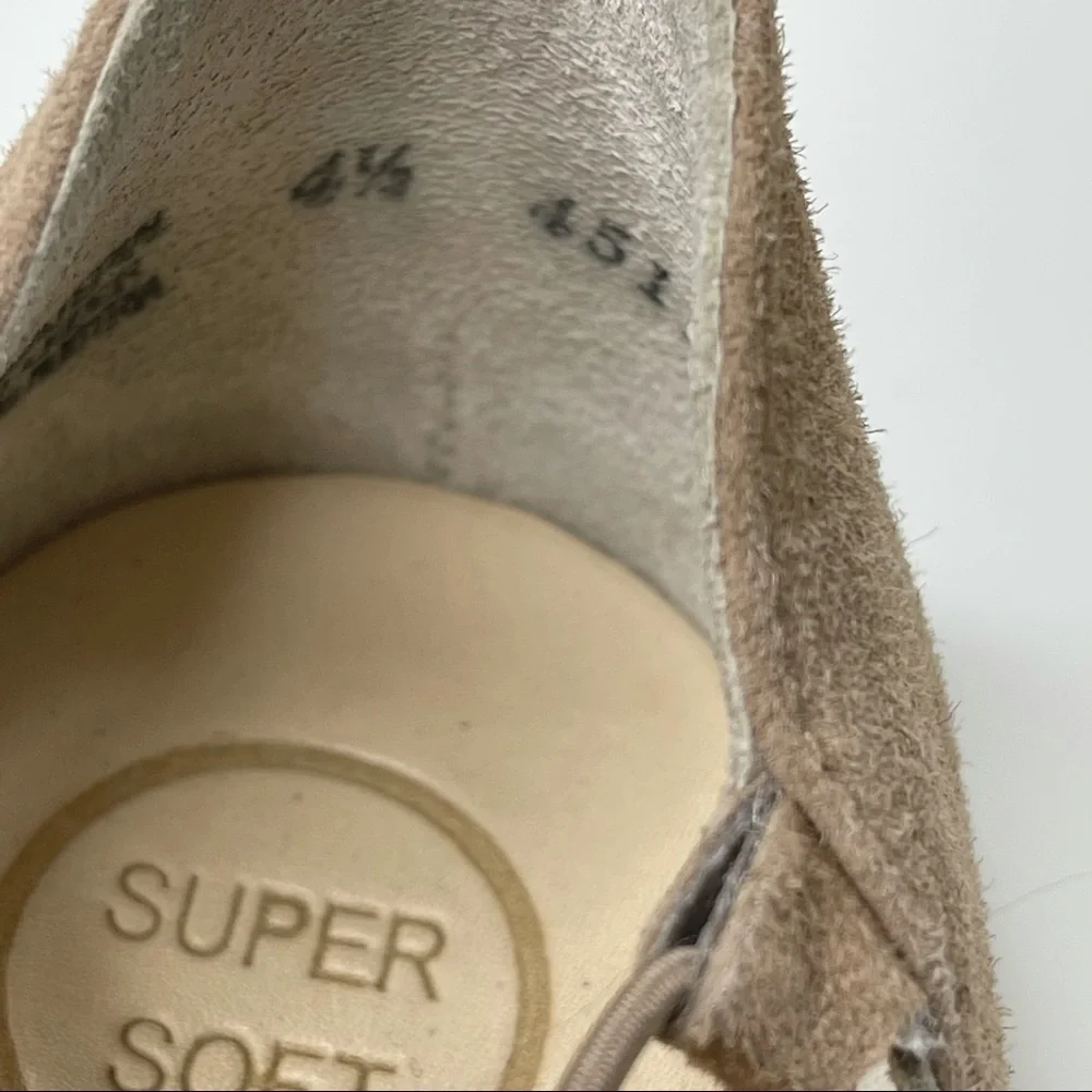 Paul Green Hanna Champagne Suede
